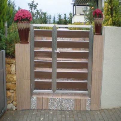 Stainless Steel Gate with deck