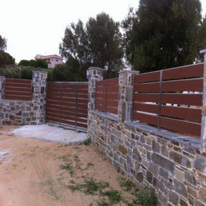 Stainless Steel Fence with Deck