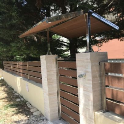 Stainless Steel Fence with Deck